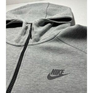Nike Tech Hoodie